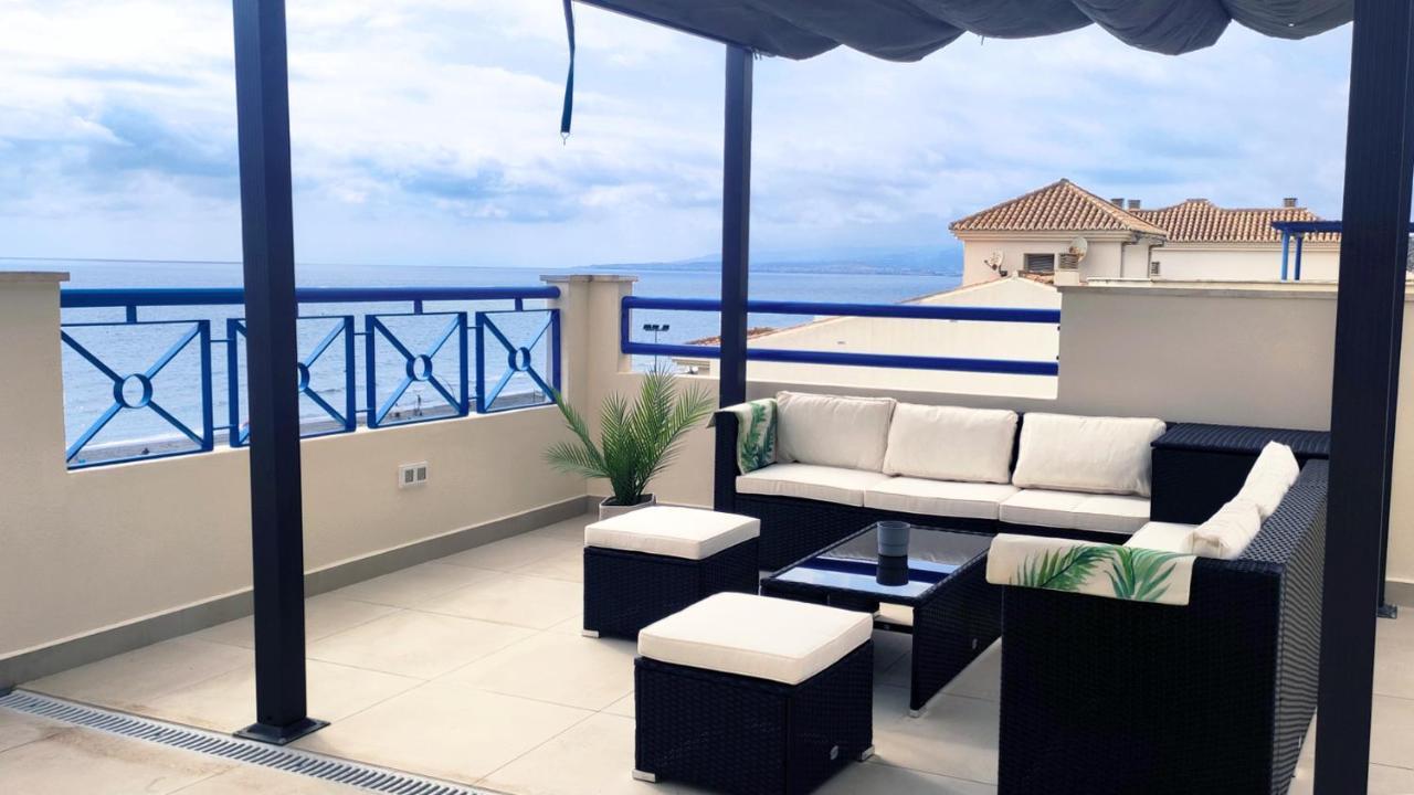Atico De Albaida Duplex Frente Al Mar Apartment Morche Luaran gambar
