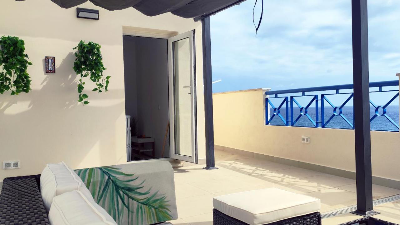 Atico De Albaida Duplex Frente Al Mar Apartment Morche Luaran gambar